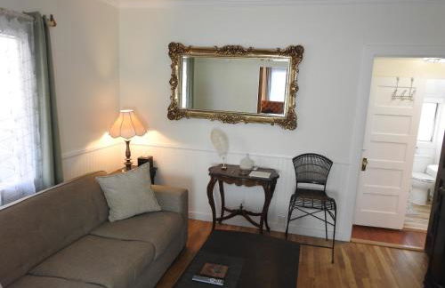 Miners Choice 3 Bedroom on Main St Bonus Rooms Sleeps up to 9 TV WIFI Piano - Foto 20
