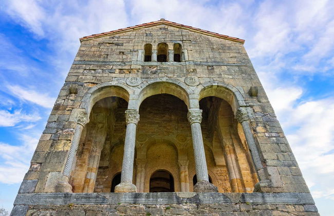 Tour in Oviedo - Photo 3