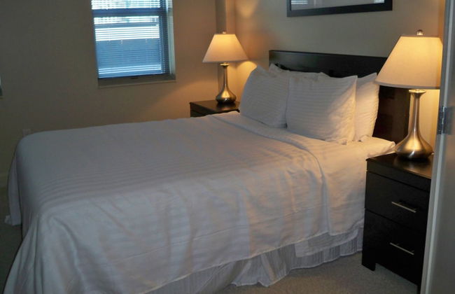 Bridgestreet at Current at the Banks - Photo 14