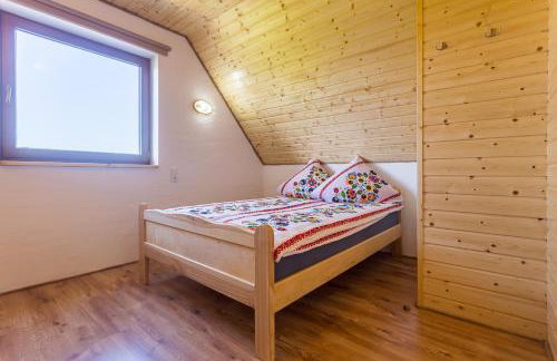 Bieszczadzkie Wzgórze Domki 724-472-882 - Photo 36