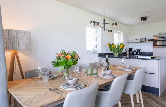 3 bedroom House in Noordwijk with garden and terrace - Photo 6