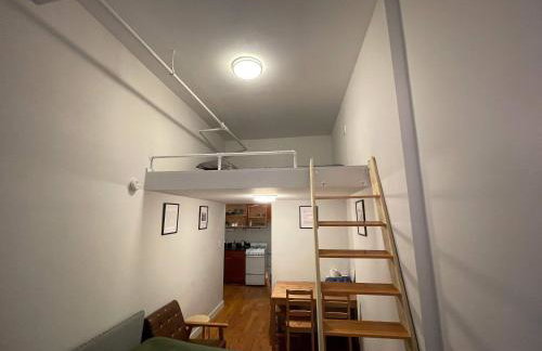 Union Square Studio 4 with Shower - Shared toilet - Foto 20