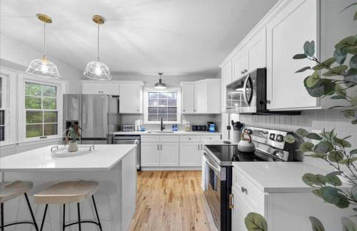 Light Bright OP Remodeled Home 4BD 2BTH - Foto 14