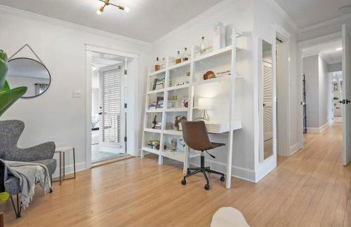 Onyx House King Size Beds Bikes Games Wine - Foto 29