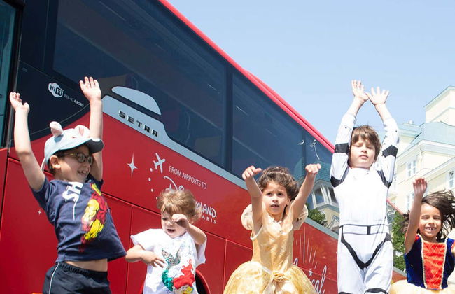 Autobús entre los aeropuertos de Orly o Charles de Gaulle y Disneyland® París - Foto 6