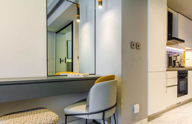 Mag318 by Bespoke Holiday Homes - Luxurious Studio Apartments - Photo 7