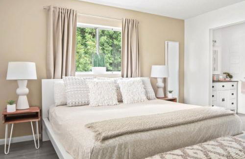 Lotus House - Relaxation - close to Beaches - Heated Pool - Foto 35