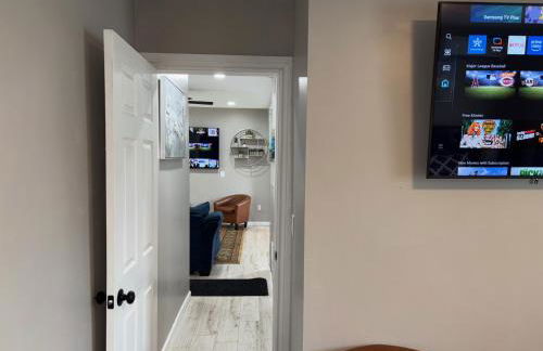 No Chores, 10min to downtown and 25min to Niagara Falls - Foto 9