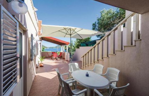 Six-Bedroom Holiday Home In Sipan - Foto 17