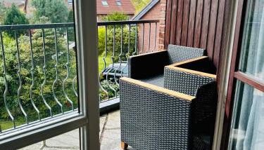 Große deluxe Ferienwohnung mit Balkon, 2 SZ und nur 300m zum Strand - Foto 3