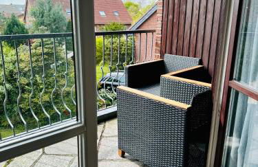Große deluxe Ferienwohnung mit Balkon, 2 SZ und nur 300m zum Strand - Foto 3