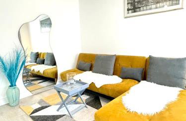 Cosy Modern Flat with garden - Photo 8