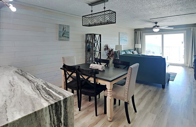 Regency Towers #812 - Don't Worry Beach Happy - Foto 22