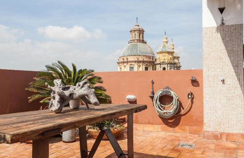 PENTHOUSE IN RESTORED c19TH HOME - Foto 4