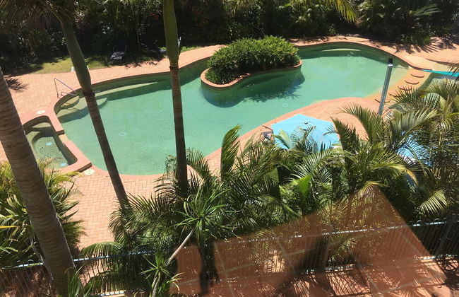 Town Beach Beachcomber Resort - Photo 26