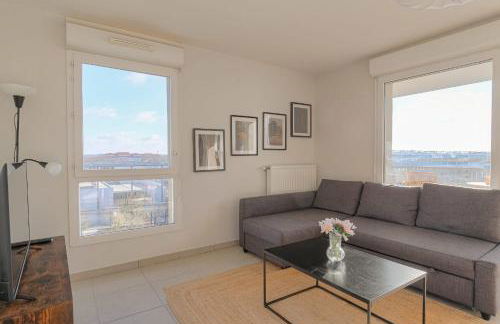 Charmant et Spacieux proche Groupama Stadium - Foto 12