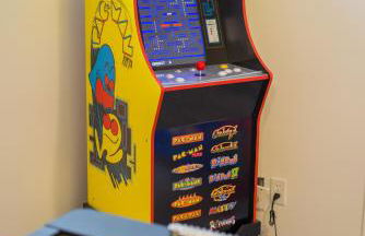 Bo's Big Green Charming Retreat Hot Tub Games - Foto 4