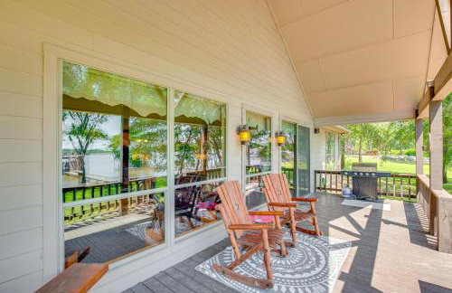 Views and Private Dock Lakefront Eustace House! - Foto 28