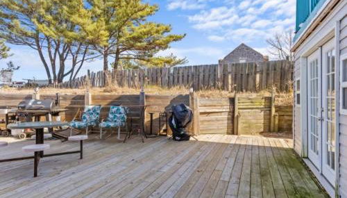 Relaxing Coastal 2BR Near Beach Sleeps 4 - Foto 3