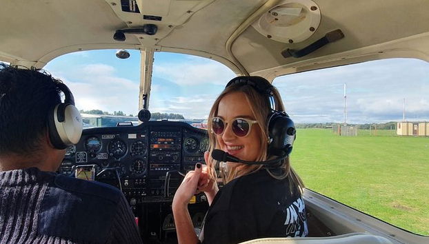 Volo turistico privato sopra Tolosa e i Grandi Pirenei - Foto 2