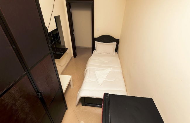 Marina Crown Tower - Photo 19