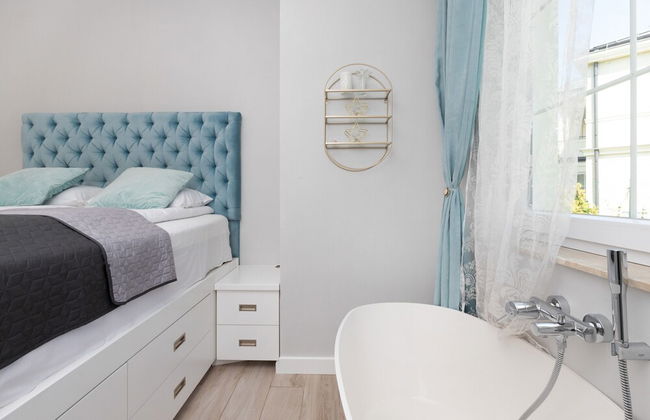 Ogrody Tesoro Apartment by Renters - Photo 3