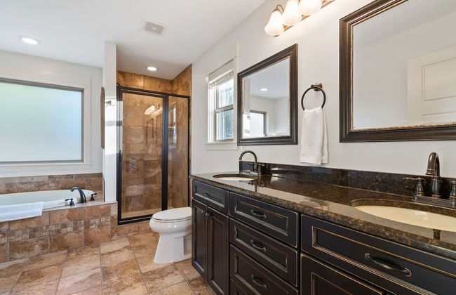 Gorgeous Blue Ridge Views Spacious Retreat With spa - Foto 16