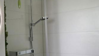 Modernes 2-Zimmer Apartment mit Balkon - Foto 5, Shower