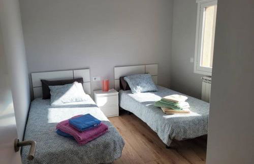 Casa Julio, bonita casa cómoda y espaciosa, totalmente reformada con terraza y jardin privado - Foto 21