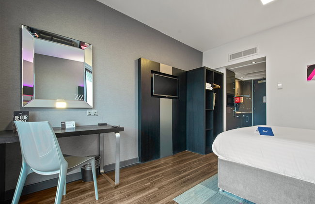 Roomzzz Nottingham City - Foto 12