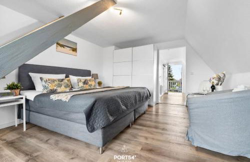 Apartment 25 - Photo 1