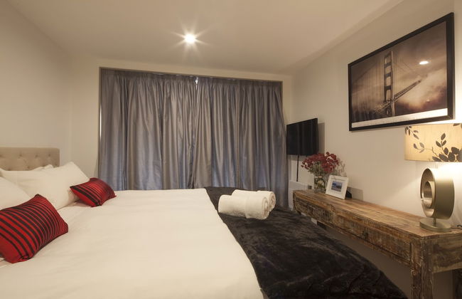 22 Hallenstein Apartments by Staysouth - Photo 7