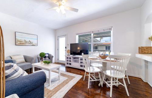 The Blue Parrot - Foto 67