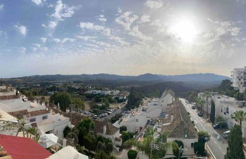 NEW penthouse with amazing views - Photo 43