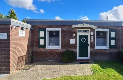 Ferienhaus Lüttje Uttiet mit eingezäunten Garten - Foto 19