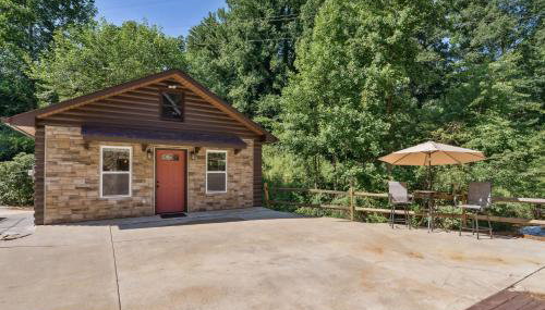 Hickory Hideaway Pet-Friendly Haven with Fire Pit! - Foto 3