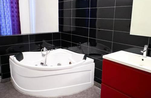 Les Cinq Lys - Foto 5