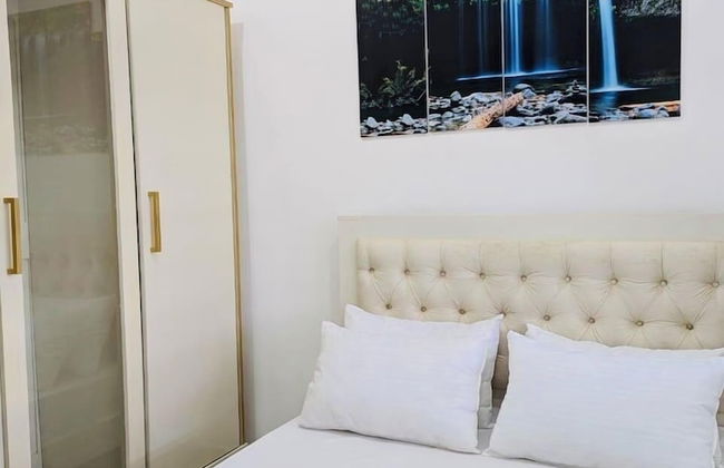 Luxurious 3 Bedroom Apartment - Foto 7