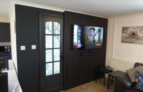 Falstaff Cottage, NEW HOT TUB, Sleeps up to 5, Stratford upon Avon - Foto 39