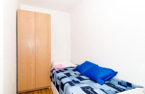 Apartments Ere Zuronja-One-Bedroom Apartment with Sea View 3 - Photo 9