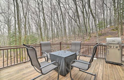 2 Mi to Tunnel of Trees Home with Furnished Deck - Foto 3