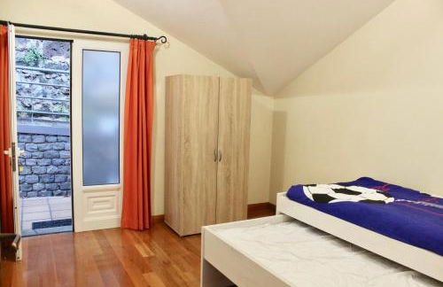 Pink House - Photo 42