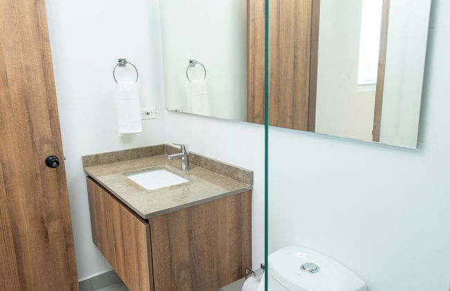 Ambar Roca Suites by Huespedia - Photo 34