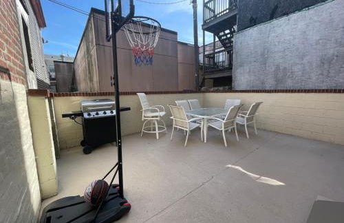 Arctic House- Walk to the Casinos, Outlets & More! - Foto 45