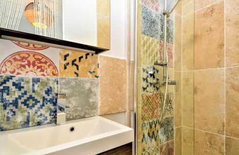 Beautiful Home In Méjannes-Le-Clap - Photo 30