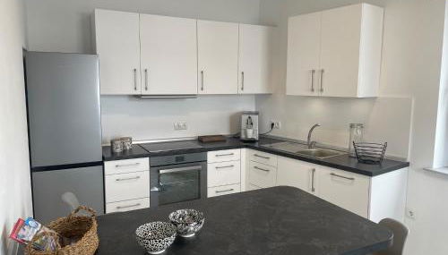 Deluxe Am Ring - Foto 2