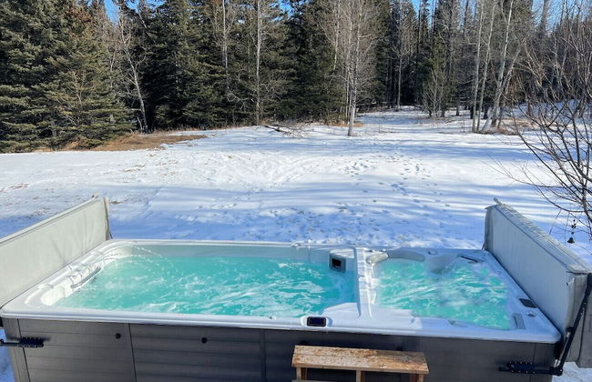 LUXURIOUS 5-Br Acreage | Year-Round Heated Pool & HotTub | Mtn View | Pool Table - Foto 1