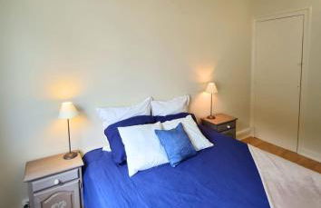 Appartement lumineux proche plage et marché, centre-ville accessible à pied parking gratuit I SWEET HOMES LOCATION - Foto 17