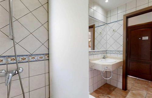 Villa Marga, Villa At 100 Meters Far Of The Beach - Photo 24