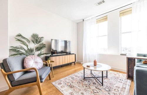 The Lofts at Cherry DT w Amenities - Foto 9